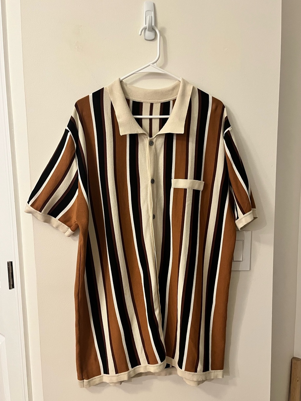 Men’s striped button down shirt - Picture 3 of 7